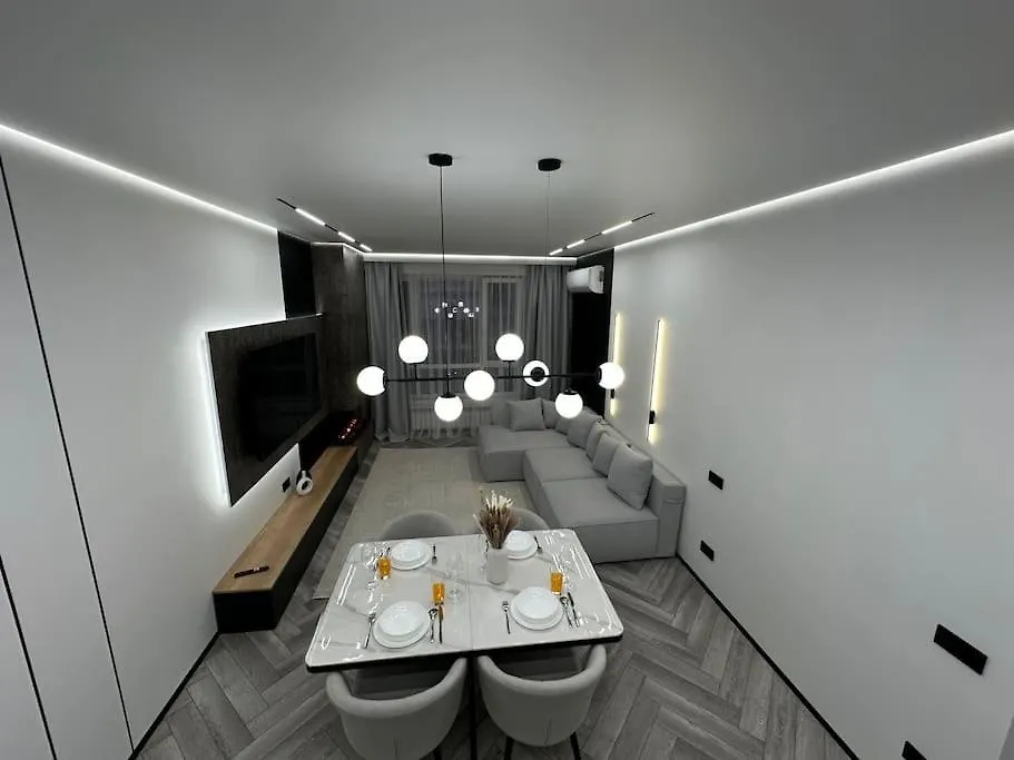 Шикарная 3 Комнатная Квартира Almaty Apartment