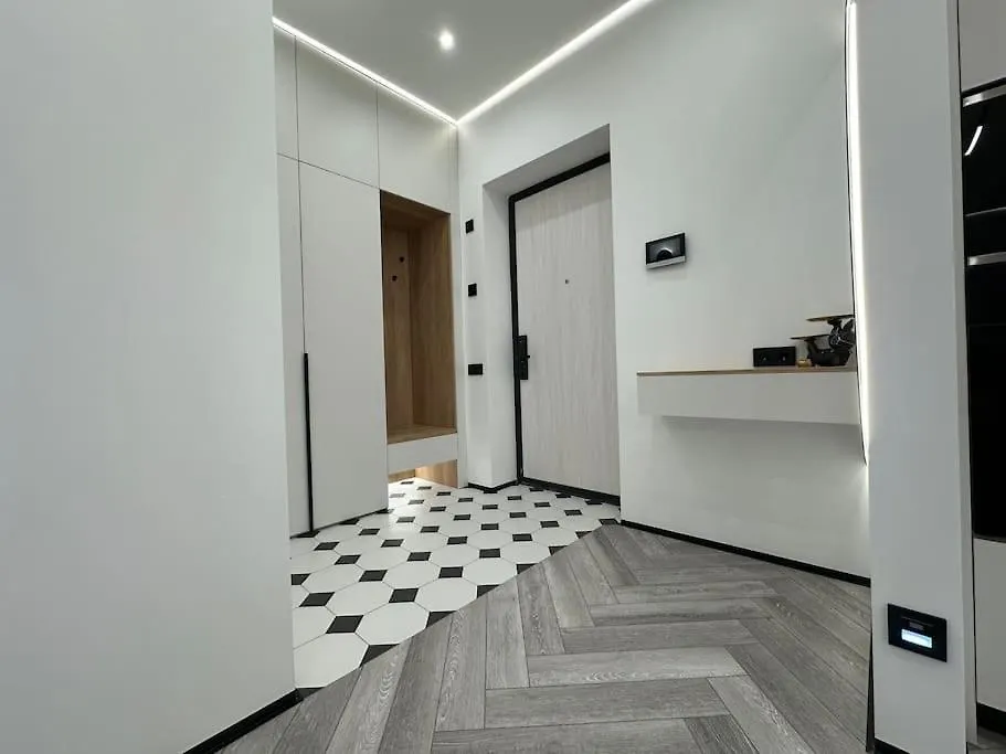 Apartment Шикарная 3 Комнатная Квартира Almaty